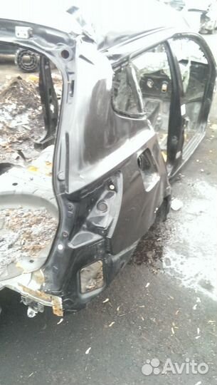 Кашкай j10 2+ задняя правая арка, крыло