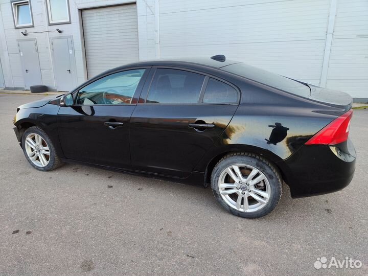 Volvo S60 1.6 AT, 2012, битый, 60 317 км