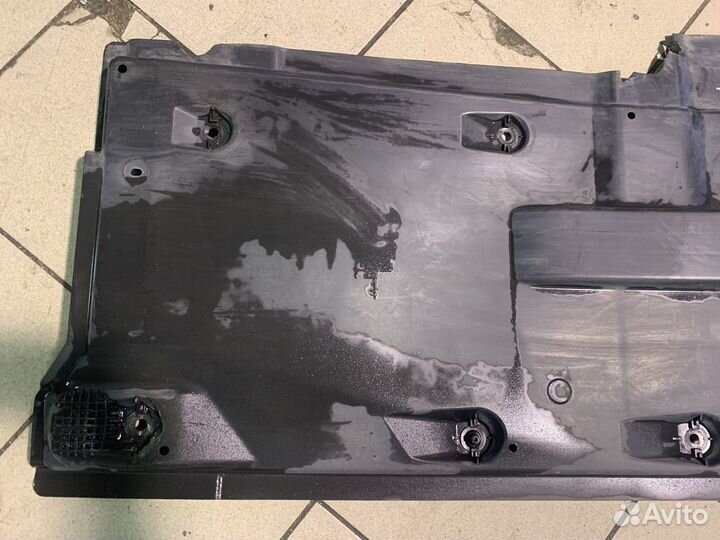 Volkswagen Polo Защита днища левая