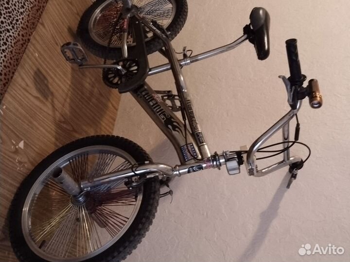 Трюковой велосипед bmx и велосипед Stern Rocket 16