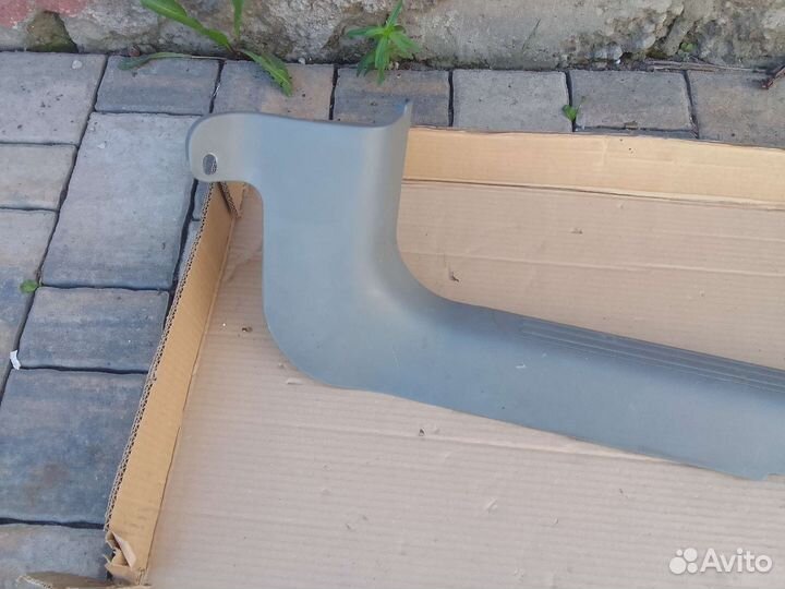 Накладка порога передняя внутреняя Chevrolet Aveo