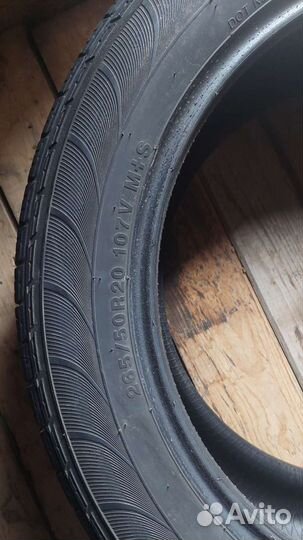 Kumho Solus KL21 265/50 R20 107V