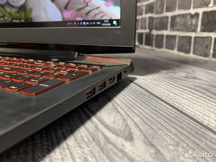 Игровой ноутбук Lenovo i5/16gb/2видеокарты