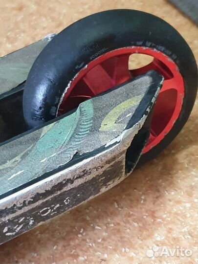 Трюковой самокат oxelo