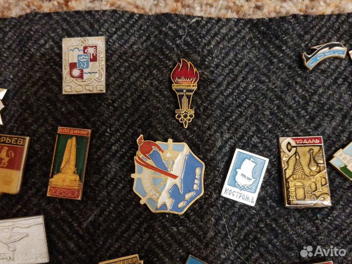 Значки советские