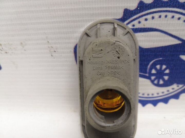 Повторитель указателя поворота Seat Leon 1P1 caxc