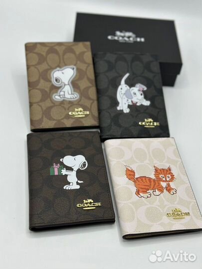 Обложка на паспорт coach
