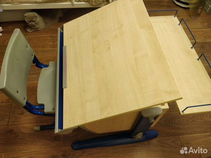 Детский стол и стул