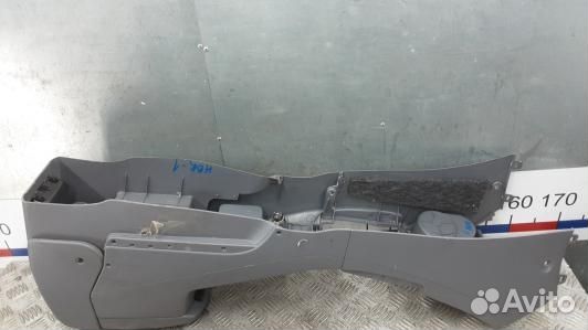 Подлокотник центральный toyota RAV 4 ZCA2 (HBR01IX