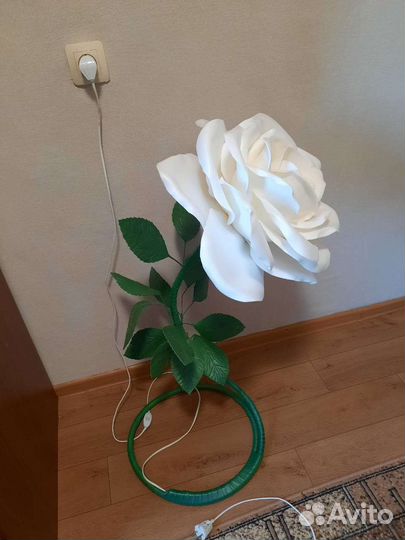 Торшер напольный