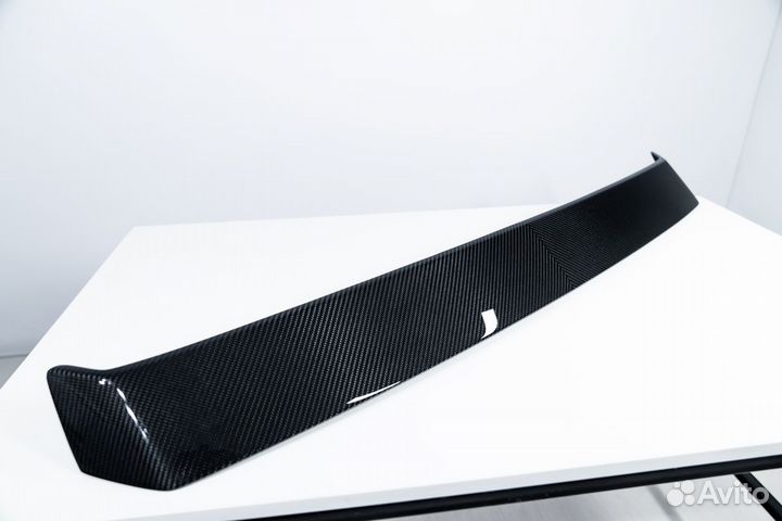 Карбоновый Спойлер на стекло для Mercedes-AMG GT63
