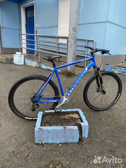 Скоростной велосипед на 29 колесах и 23 раме