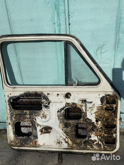 Дверь для Заз (запорожец)
