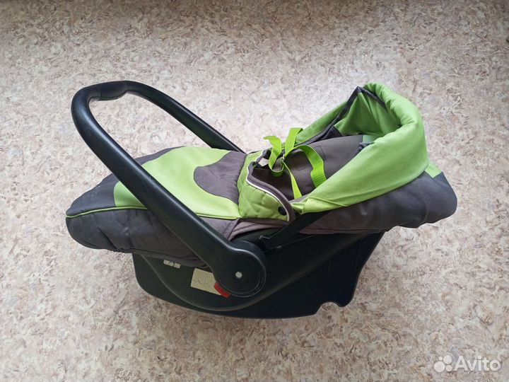 Переноска для детей в машину