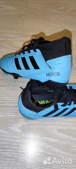 Бутсы adidas predator ориг-е детские. Размер 28
