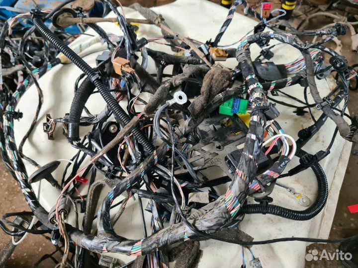 Проводка салона Renault Fluence седан M4R 2011