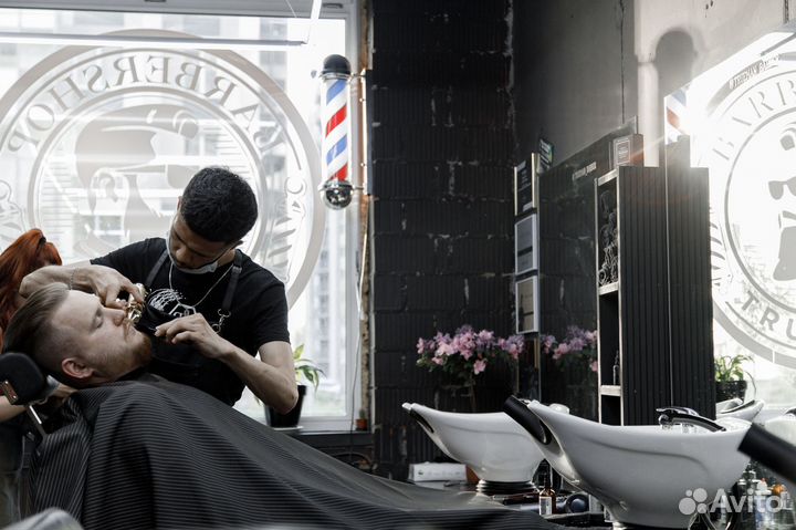 Открой франшизу барбершопа Trueman