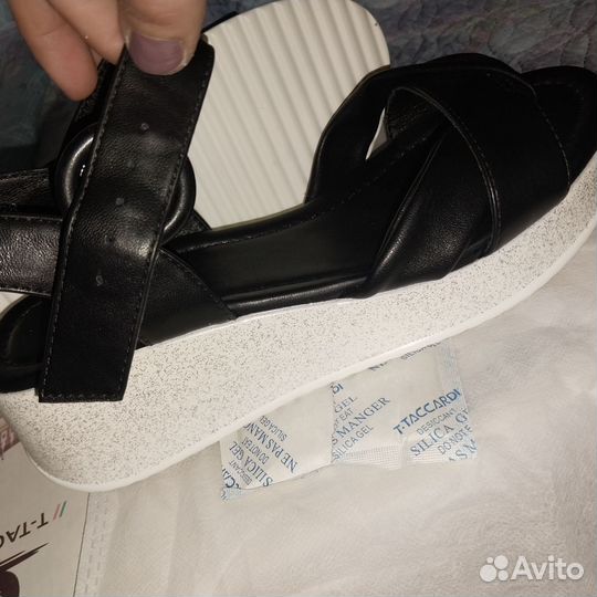 Босоножки новые женские 38