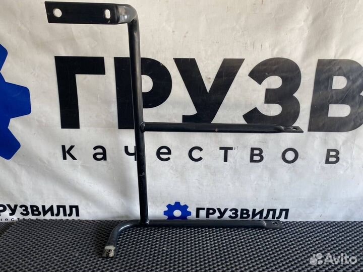 Кронштейн спойлера Volvo FH4 82423895