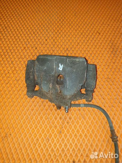 Суппорт тормозной передний правый Mazda 6 GJ