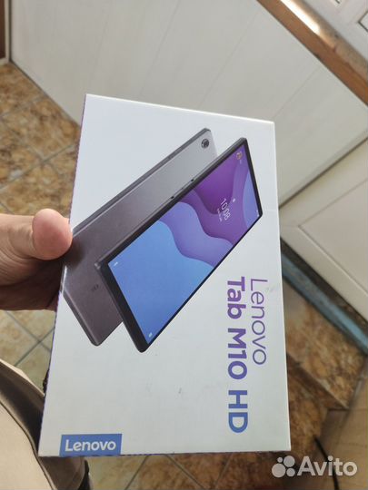 Планшет Lenovo tab m10