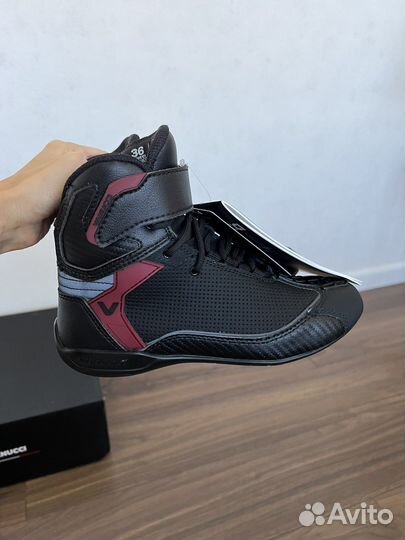 Мотоботы vanucci 36р