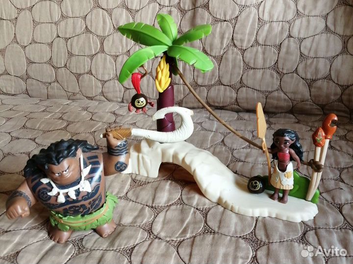 Герои из мультфильма Моана