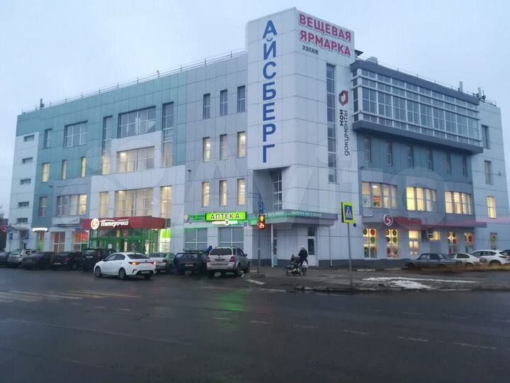 Торговая площадь, 1100 м²