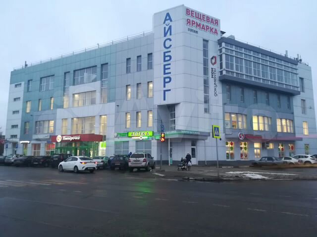 Торговая площадь, 1100 м²