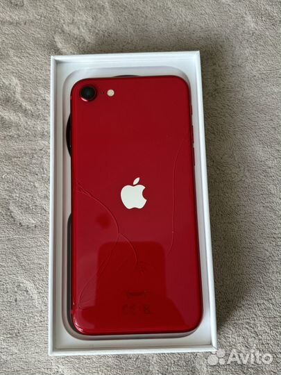 iPhone SE, 64 ГБ