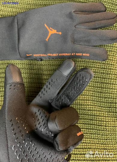 Зимние перчатки Nike Jordan с флисом