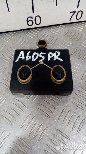 Б/У Блок комфорта передней правой двери Aud#002