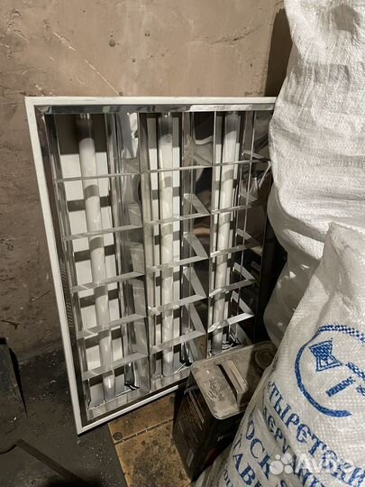 Светильник потолочный