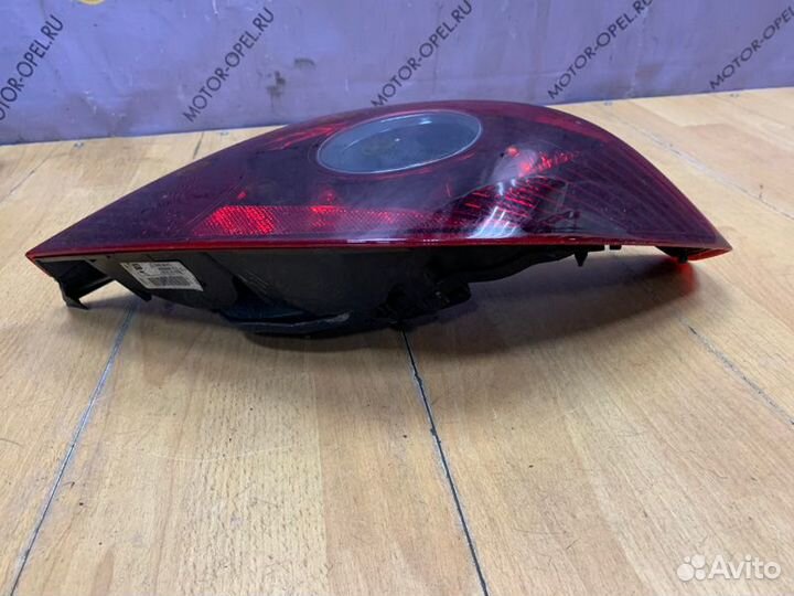 Фонарь задний правый Opel Corsa D хетчбэк 3-Х дв