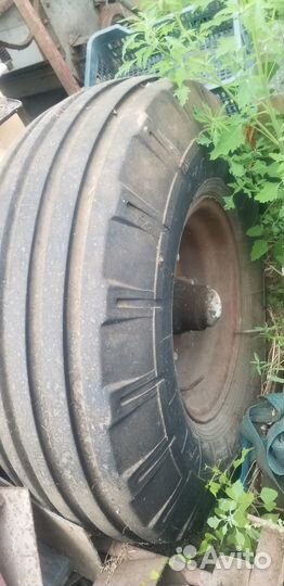 Колёса на комбайн, камера