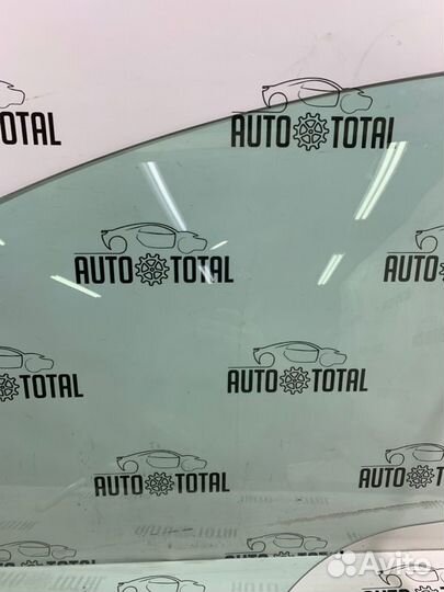 Стекло двери переднее левое Opel Corsa D Z12XEP