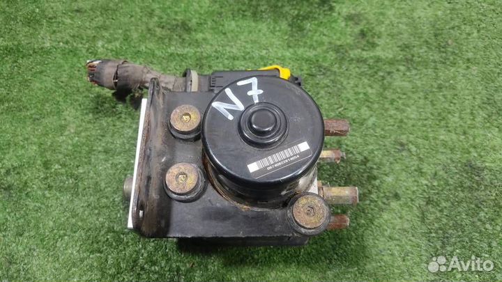 Насос ABS Ssangyong Rexton 2005