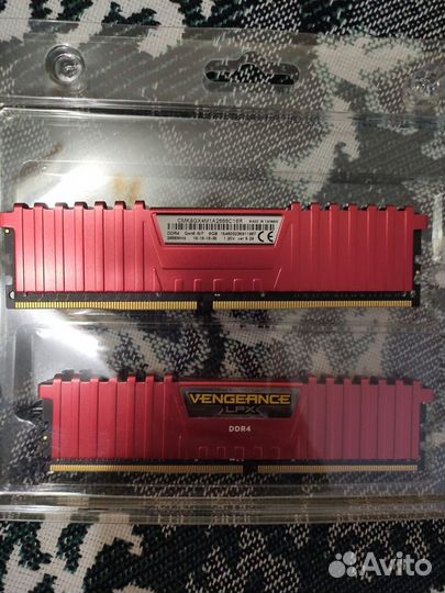 Corsair Vengeance LPX 16 гб