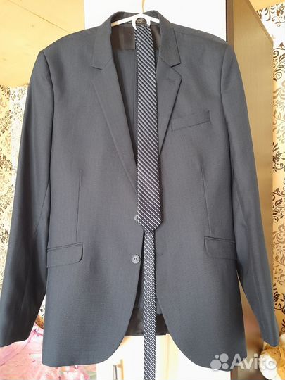 Костюм мужской классический