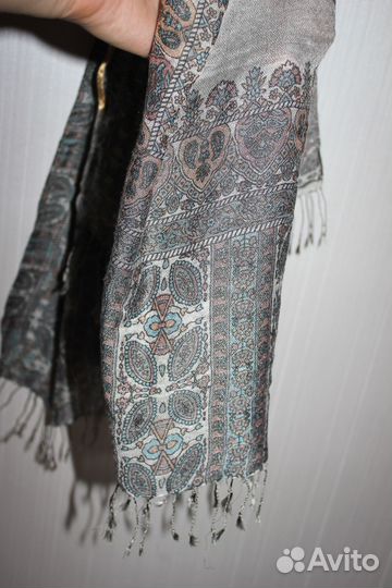 Палантин Zarina