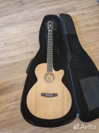 Электроакустическая гитара (массив)