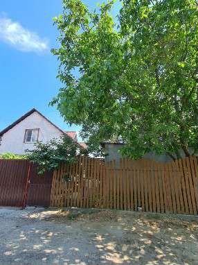 Дом 160 м² на участке 8 сот.