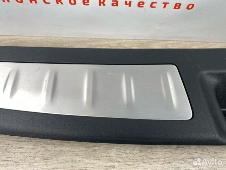 Накладка задней панели замка Infiniti Jx35 Qx60