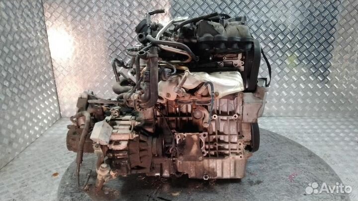 Двигатель Volkswagen Golf 4 (97-06) AVU