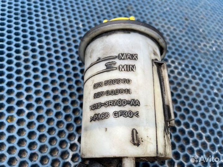 Бачок гура Ford Transit