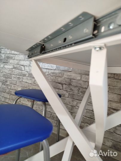 Стол кухонный круглый раскладной новый