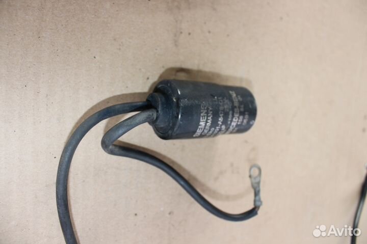 Конденсатор A0011568401 Мерседес SL-Class R129