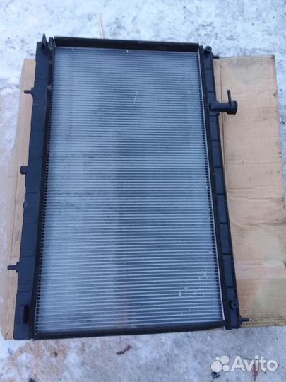 Радиатор охлаждения Nissan X-Trail