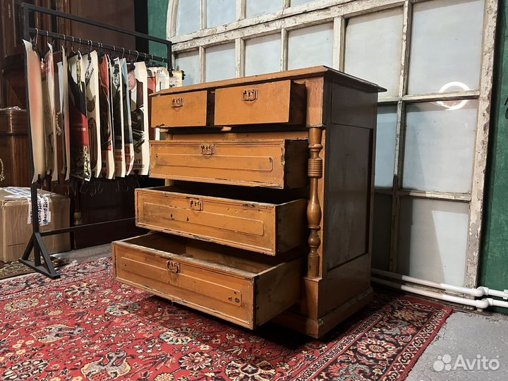 Комод старинный