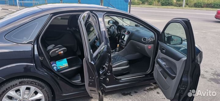 Ford Focus 1.8 МТ, 2008, 263 980 км